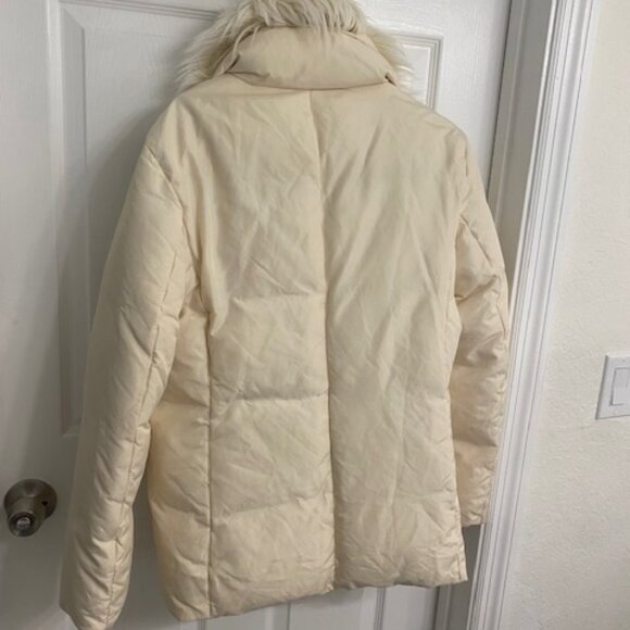 Guess Ivory Puffer Jacket with removable faux-fur collar Size L - Picture 6 of 9